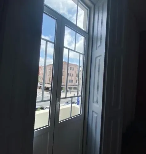 Palacete Хостел Авейру